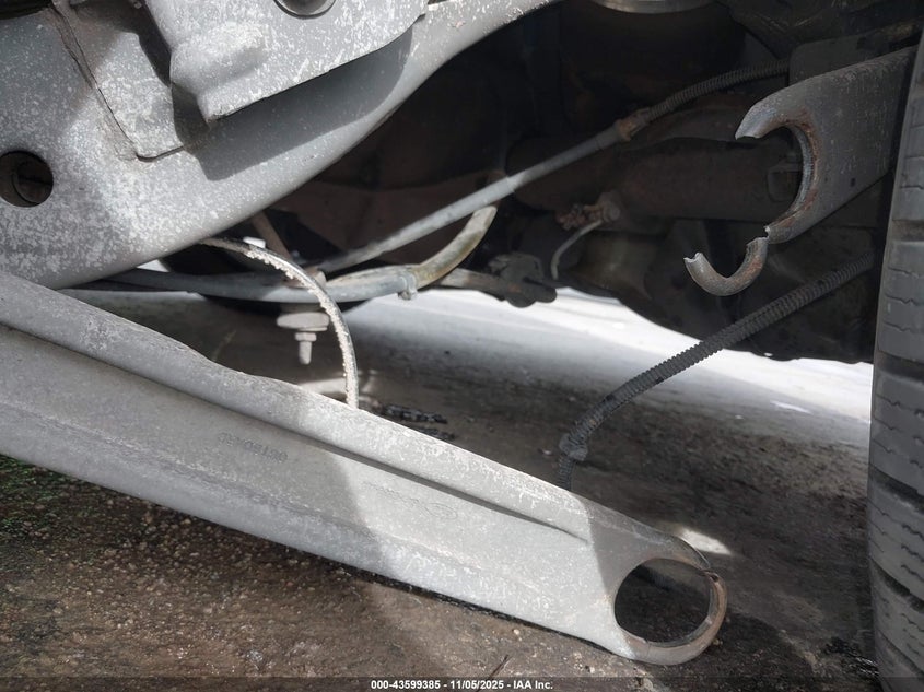 2005 Mercury Grand Marquis Ls/Lse VIN: 2MEHM75W15X620487 Lot: 43599385