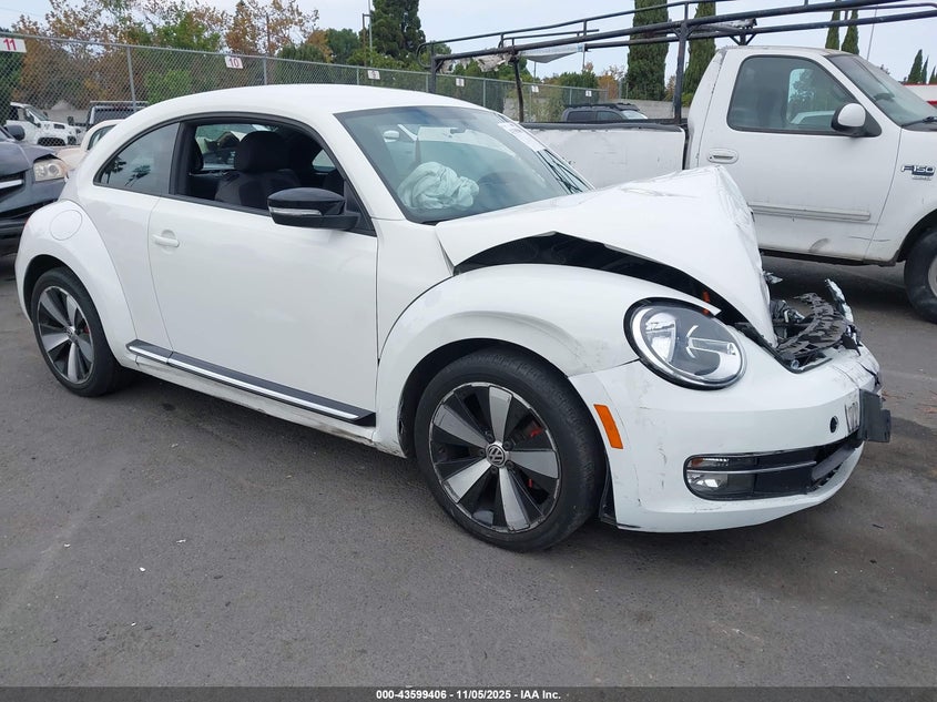 VOLKSWAGEN BEETLE 2.0T TURBO