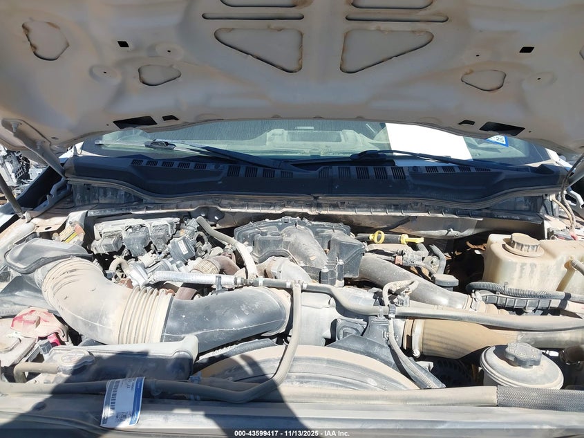 2019 Ford F-350 Chassis Xl VIN: 1FD8W3HT9KED72956 Lot: 43599417