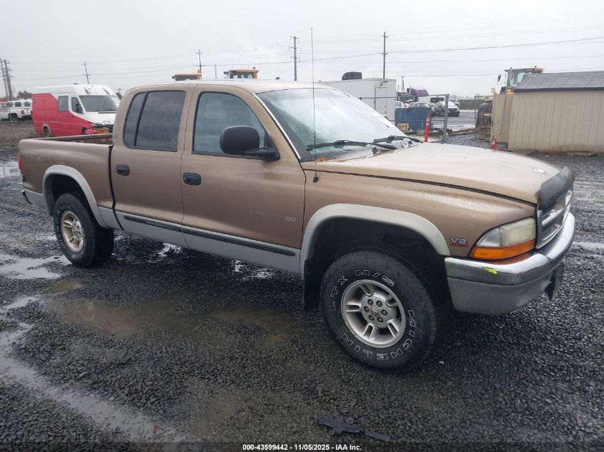 1B7GG2AN2YS636242 DODGE DAKOTA Photo 1