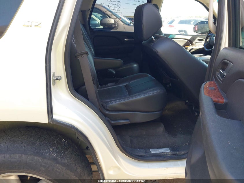 2008 Chevrolet Tahoe Ltz VIN: 1GNFK13058R219878 Lot: 43599461