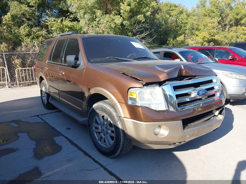 FORD EXPEDITION XLT