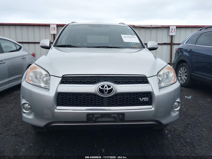 2010 Toyota Rav4 Limited V6 VIN: JTMDK4DV7A5089627 Lot: 43599539