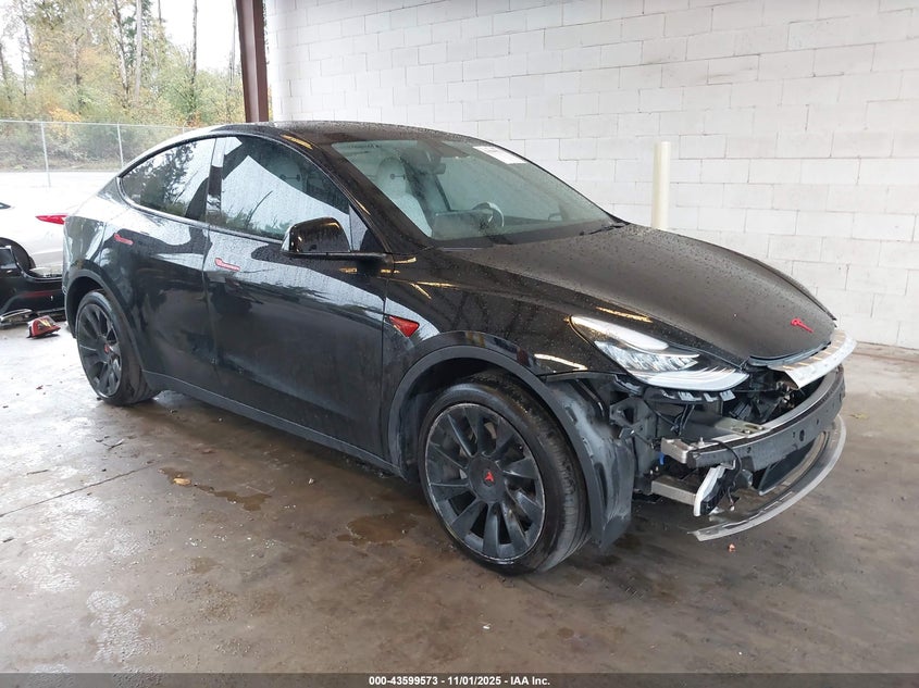 TESLA MODEL Y LONG RANGE DUAL MOTOR ALL-WHEEL DRIVE