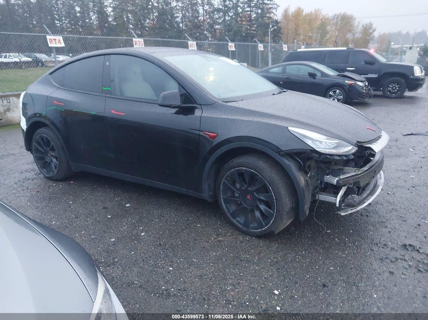 Vin: 7saygdee3nf315249, lot: 44094670, tesla model y long range dual motor all-wheel drive 2022 img_1