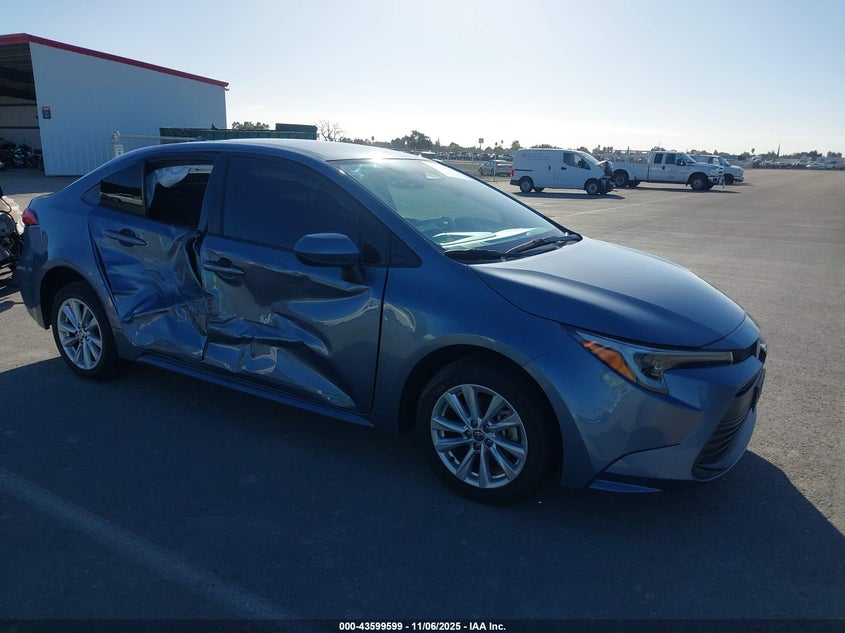 TOYOTA COROLLA HYBRID LE