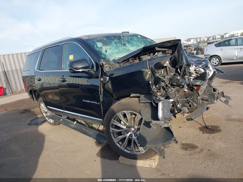 GMC YUKON 4WD DENALI