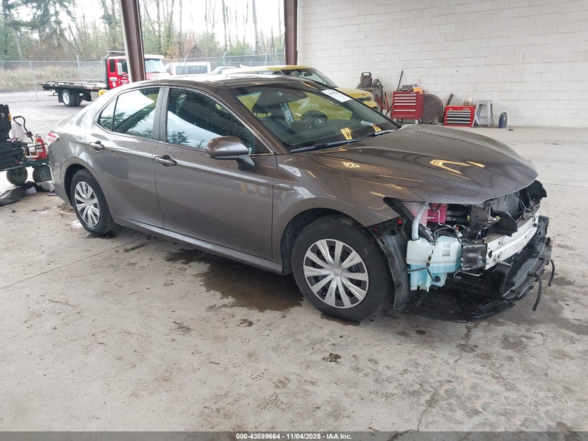 2020 TOYOTA CAMRY LE HYBRID - 4T1C31AK5LU543329