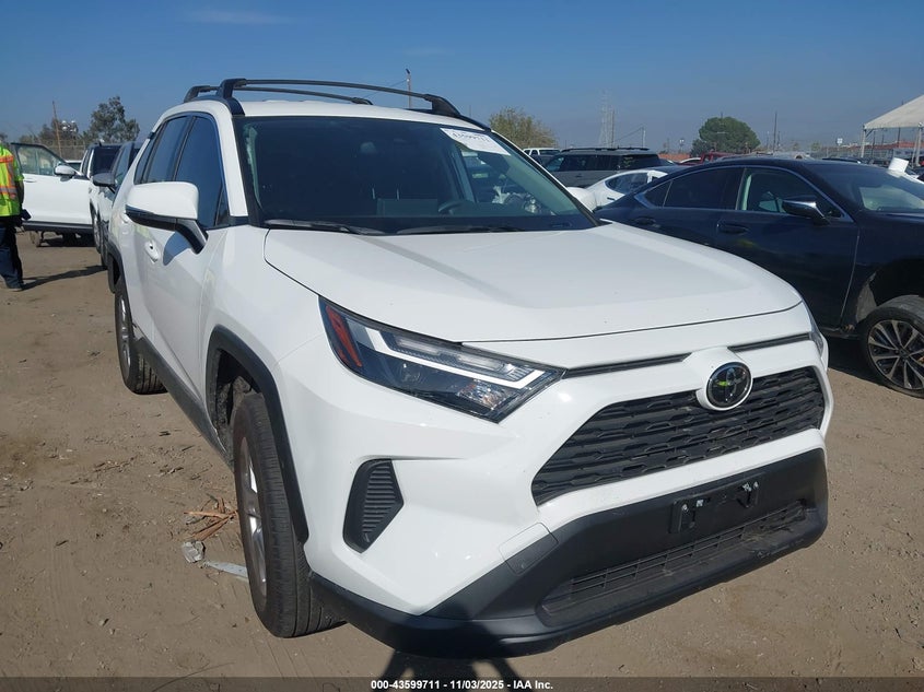 2025 TOYOTA RAV4 HYBRID LE - JTMMWRFV3SD338477