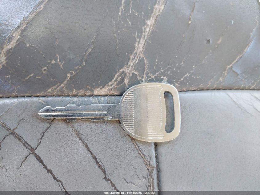 2002 GMC Envoy Slt VIN: 1GKDT13S422482902 Lot: 43599818