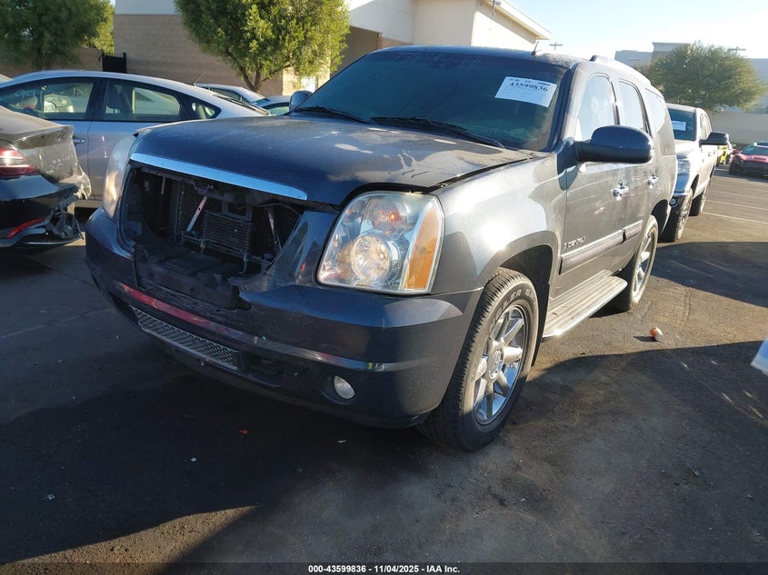 1GKFK63878J245428 2008 GMC YUKON photo no. 2