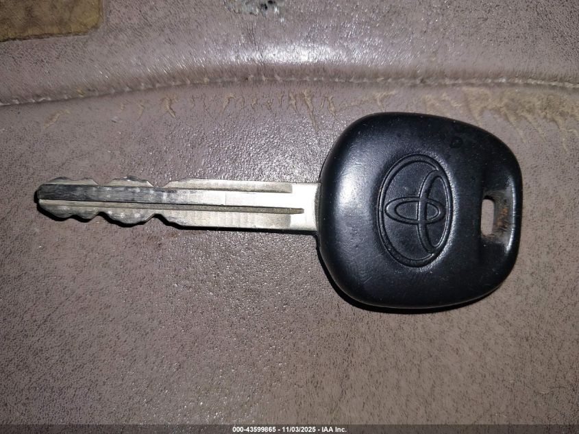 2000 Toyota 4Runner Limited V6 VIN: JT3HN87R3Y0286854 Lot: 43599865