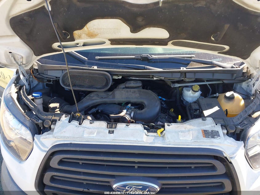 2018 FORD TRANSIT-250 1FTYR1CM7JKA52048