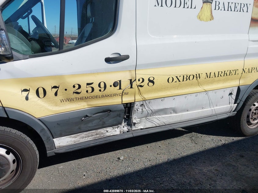 2018 FORD TRANSIT-250 1FTYR1CM7JKA52048