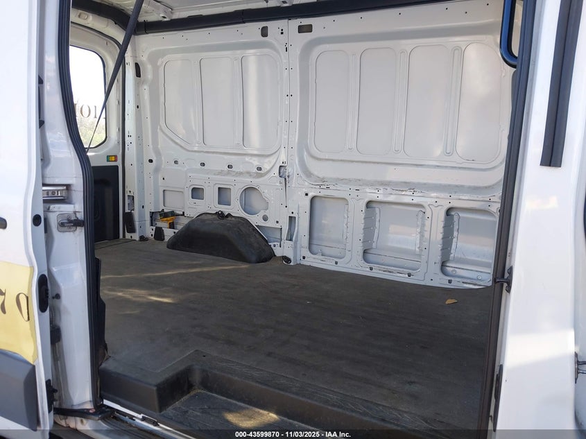 2018 FORD TRANSIT-250 1FTYR1CM7JKA52048