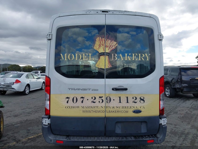 2018 Ford Transit-250 VIN: 1FTYR1CM7JKA52048 Lot: 43599870