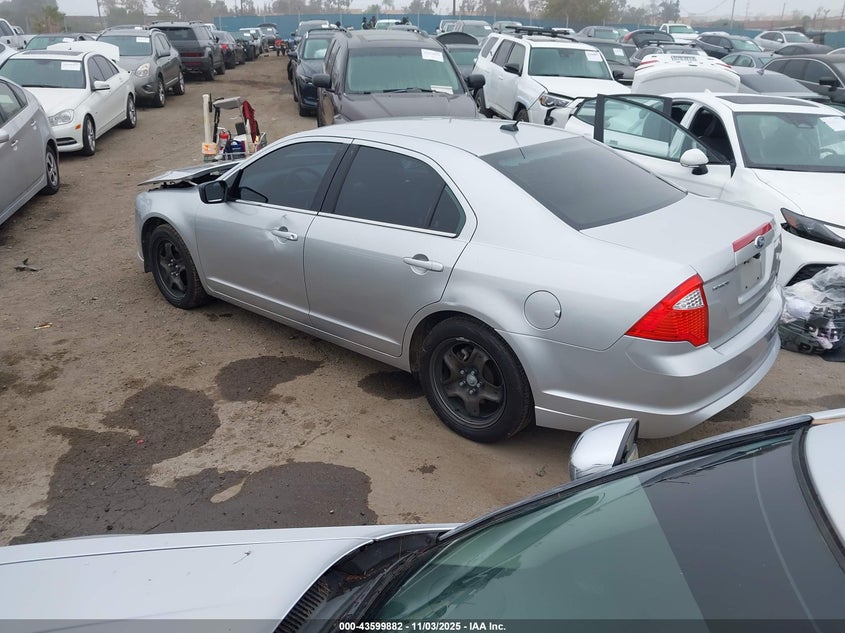 Vin: 3fahp0ha2br331697, lot: 44094978, ford fusion se 20113