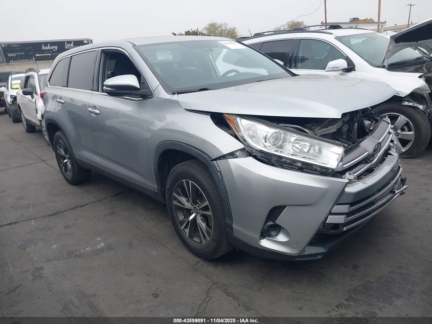 2019 TOYOTA HIGHLANDER LE - 5TDZARFHXKS061006