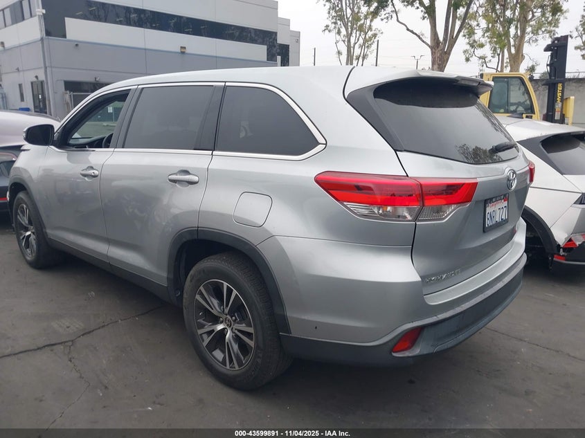 2019 TOYOTA HIGHLANDER LE - 5TDZARFHXKS061006