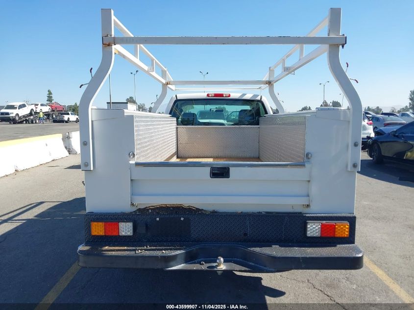 2005 Chevrolet Silverado 2500Hd Work Truck VIN: 1GBHC242X5E228930 Lot: 43599907