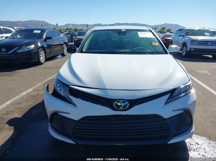 4T1C11AK5MU436868 2021 TOYOTA CAMRY photo no. 12