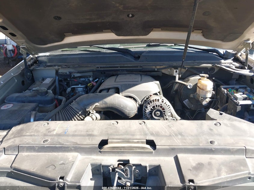 2007 Chevrolet Suburban 1500 Lt VIN: 1GNFC16JX7J174161 Lot: 43600044