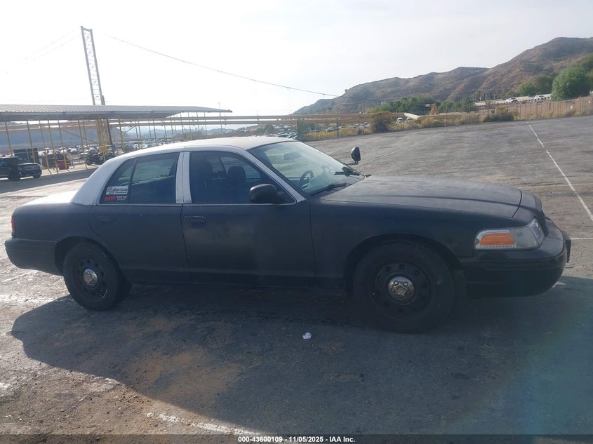 2008 Ford Crown Victoria Police/Police Interceptor VIN: 2FAHP71V48X135356 Lot: 43600109