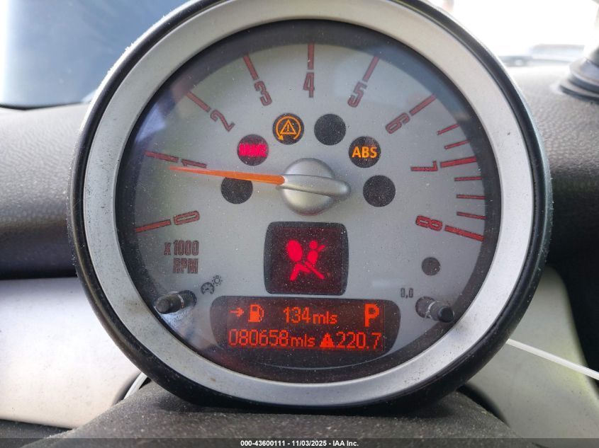 2008 Mini Cooper Clubman VIN: WMWML33518TN66452 Lot: 43600111