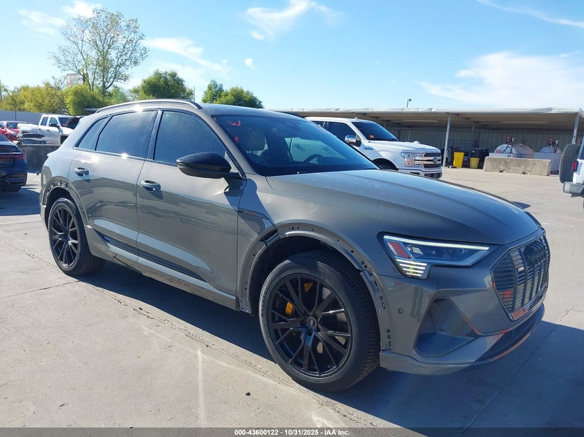 AUDI E-TRON CHRONOS QUATTRO