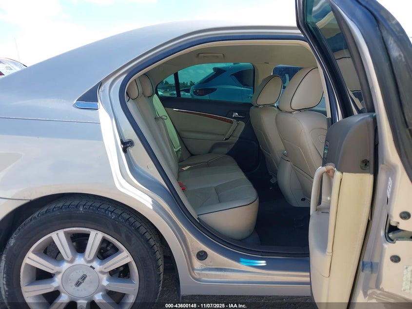 2010 Lincoln Mkz VIN: 3LNHL2GCXAR751402 Lot: 43600148