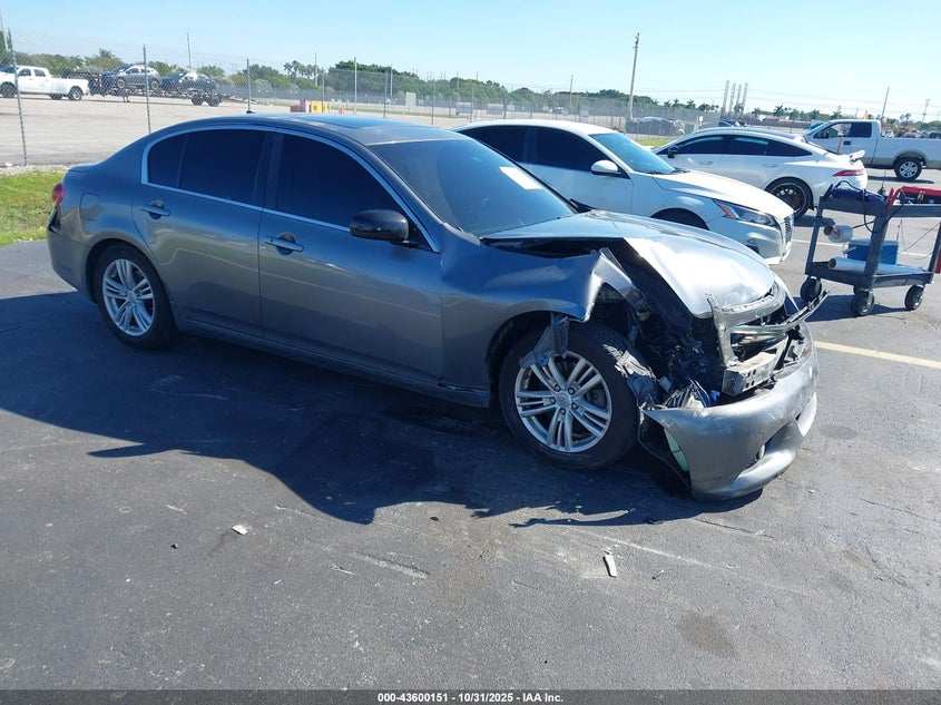 INFINITI G37 JOURNEY