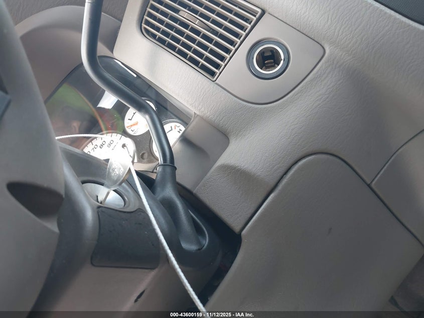 2003 Dodge Ram 1500 Slt/Laramie/St VIN: 1D7HU18D23S215897 Lot: 43600159