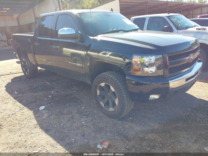 CHEVROLET SILVERADO 1500 LT