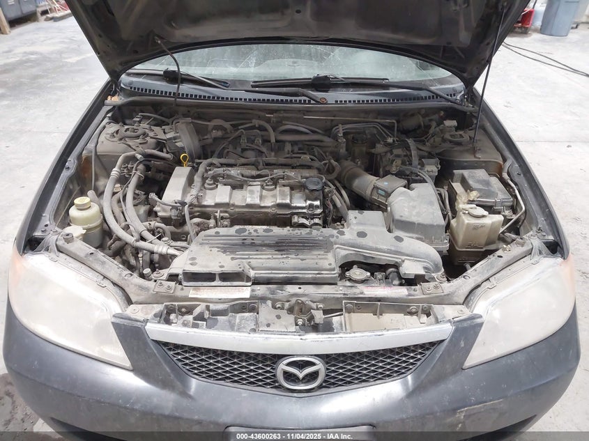 2002 Mazda Protege Dx/Es/Lx VIN: JM1BJ225221573053 Lot: 43600263