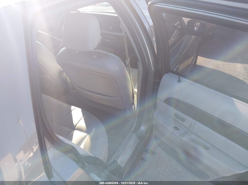 2003 Mercury Grand Marquis Ls VIN: 2MEFM75W83X653975 Lot: 43600289