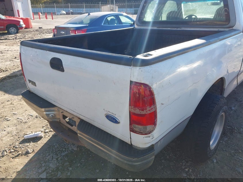 1997 Ford F-150 Standard/Xl/Xlt VIN: 1FTDX172XVND06949 Lot: 43600303