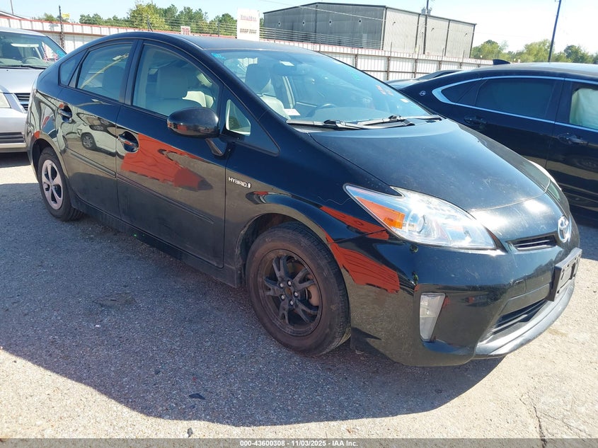 TOYOTA PRIUS FOUR