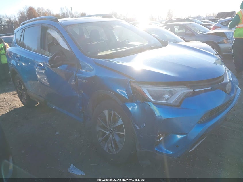 TOYOTA RAV4 HYBRID XLE