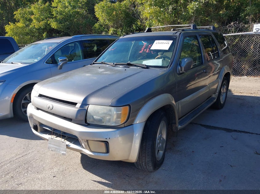 JNRDR09X01W204254 2001 INFINITI QX4 photo no. 2