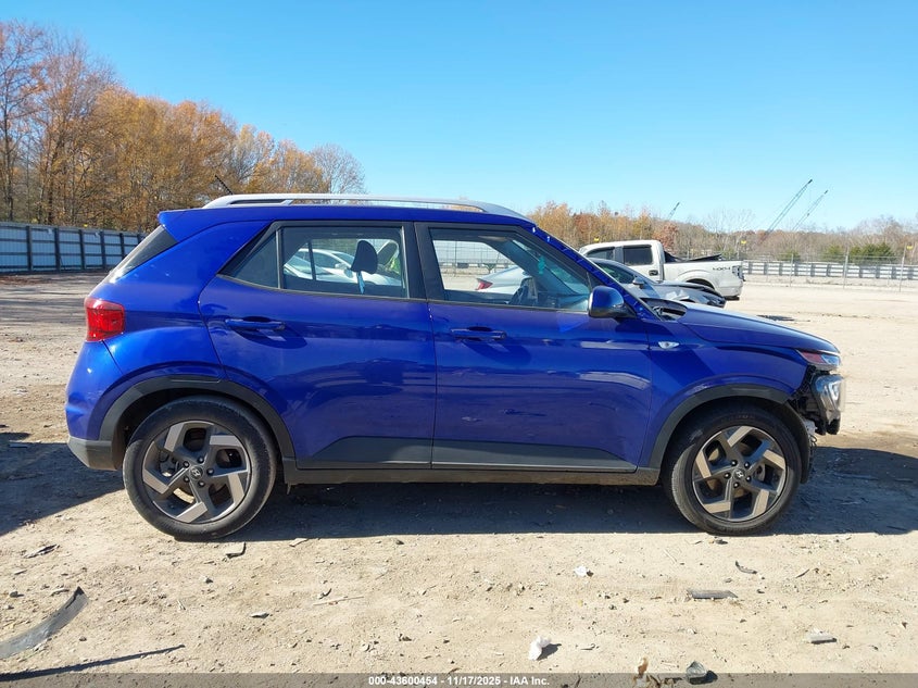 2023 Hyundai Venue Sel VIN: KMHRC8A31PU228545 Lot: 43600454