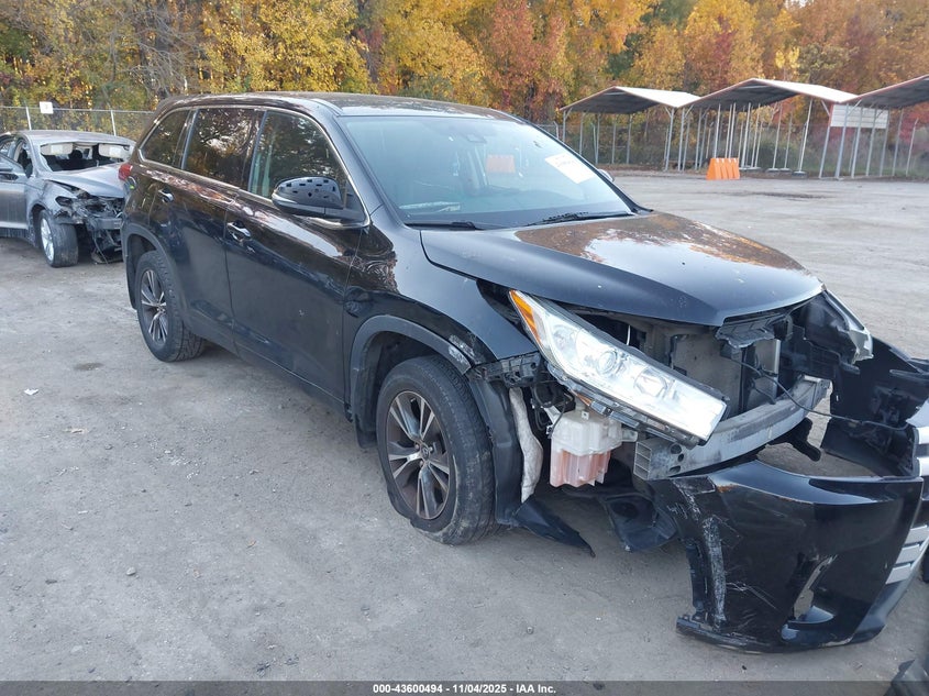 TOYOTA HIGHLANDER LE