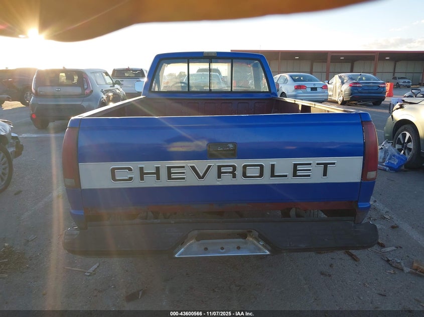 1989 Chevrolet Gmt-400 C1500 VIN: 1GCDC14K2KE269004 Lot: 43600566