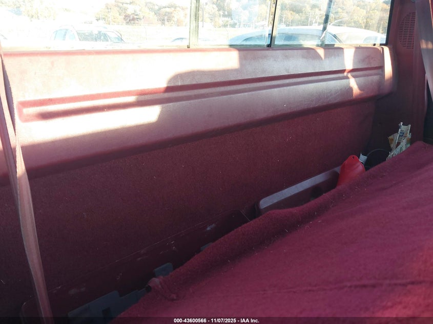 1989 Chevrolet Gmt-400 C1500 VIN: 1GCDC14K2KE269004 Lot: 43600566