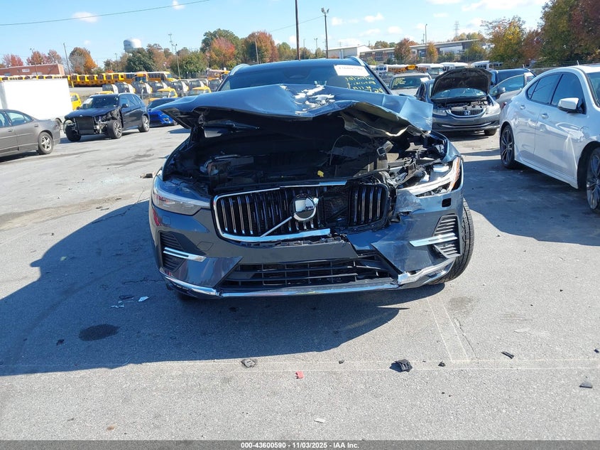 2022 VOLVO XC60 B5 INSCRIPTION YV4L12RL6N1946024