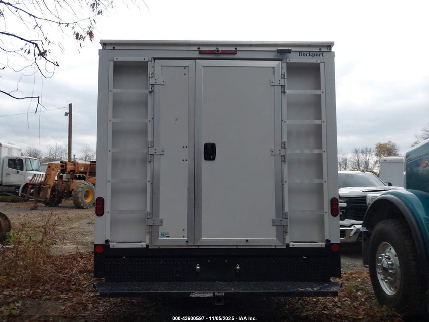 2024 Chevrolet Express Cutaway 4500 Van VIN: 1HA6GVC74RN002938 Lot: 43600597