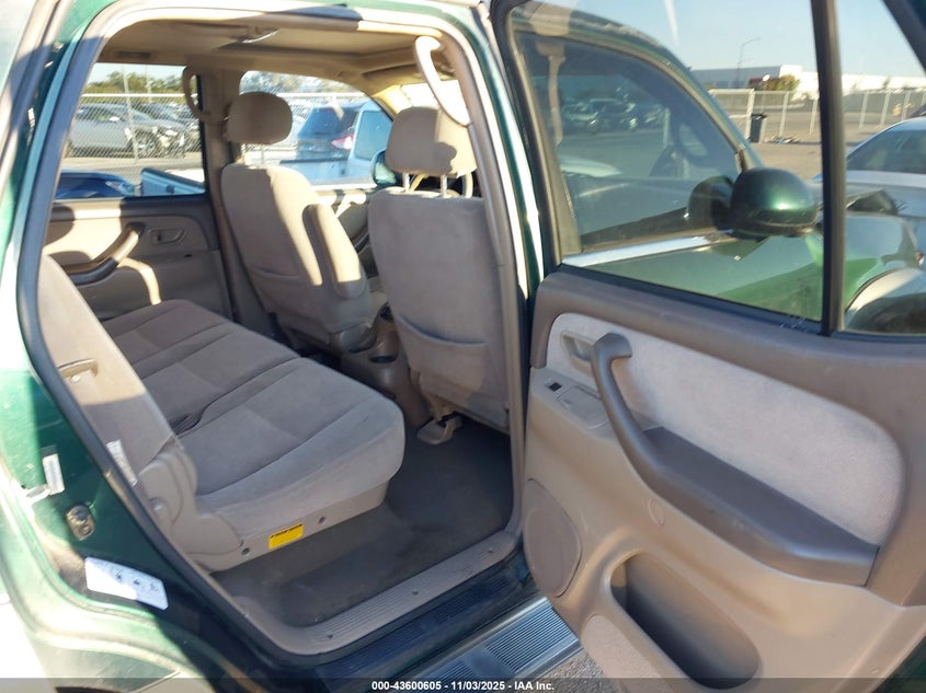 2004 Toyota Sequoia Sr5 V8 VIN: 5TDZT34AX4S226620 Lot: 43600605