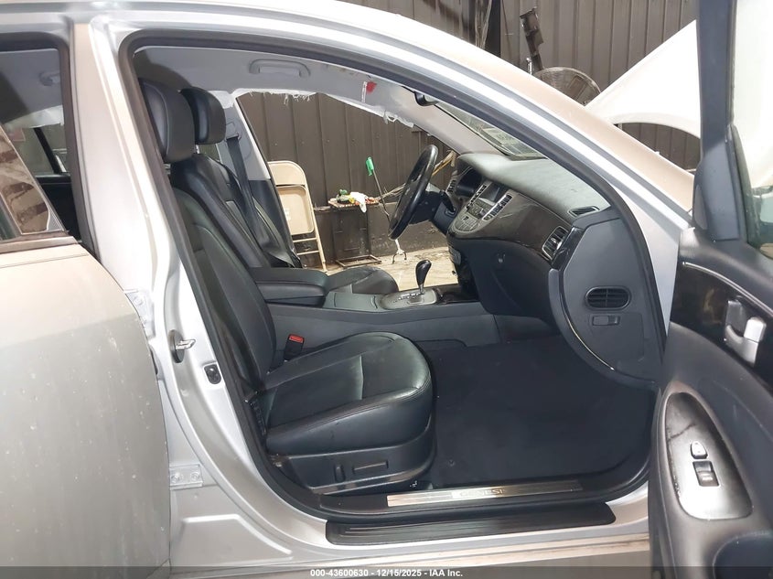 2013 Hyundai Genesis 3.8