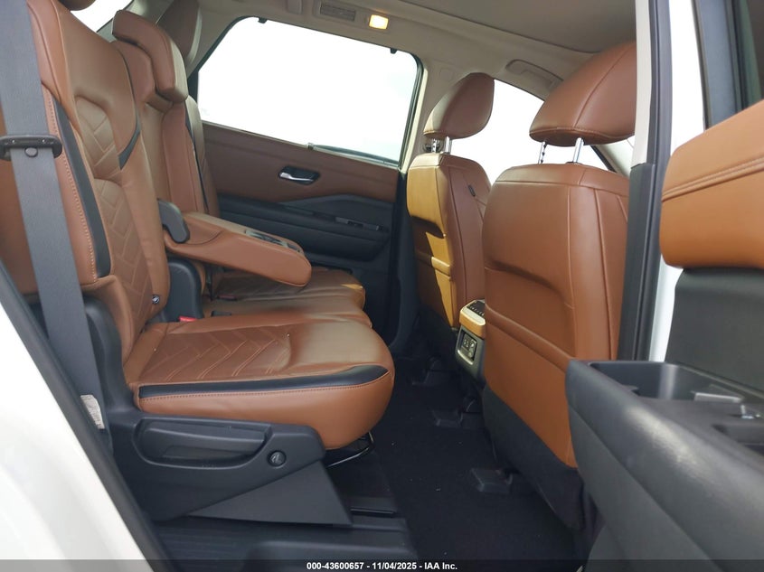 2022 NISSAN PATHFINDER PLATINUM 4WD - 5N1DR3DJ4NC268918