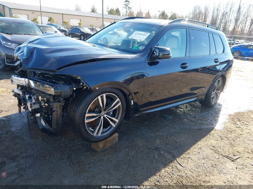2025 BMW X7 - 5UX33EM04S9W68246