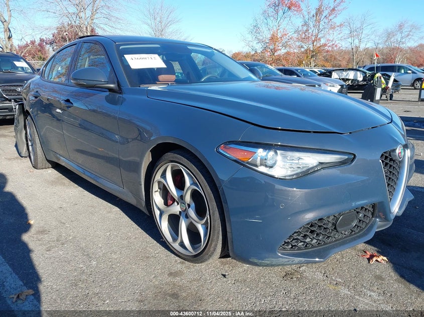 2019 ALFA ROMEO GIULIA TI SPORT AWD - ZARFANBN5K7603698